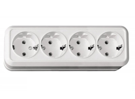 Розетка четверна з/з накладна біла (3)