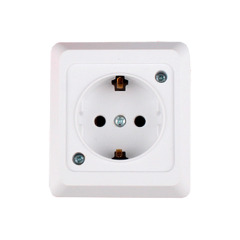 Розетка одинарна із заземленням 16 A Hummer