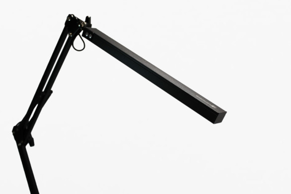 LED світильник на струбцині FocusPro 11Вт, чорний