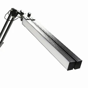 LED світильник на струбцині FocusPro 15 Вт , чорний