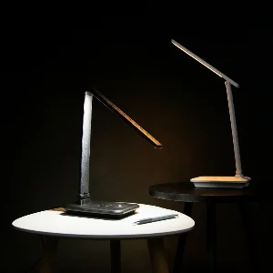 LED светильник настольный аккумуляторный с функцией повербанка 10Вт, белый ElectroHouse EH-TB-01W — фото 1